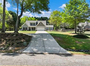 838 Old Thompson Mill Rd, Winder, GA