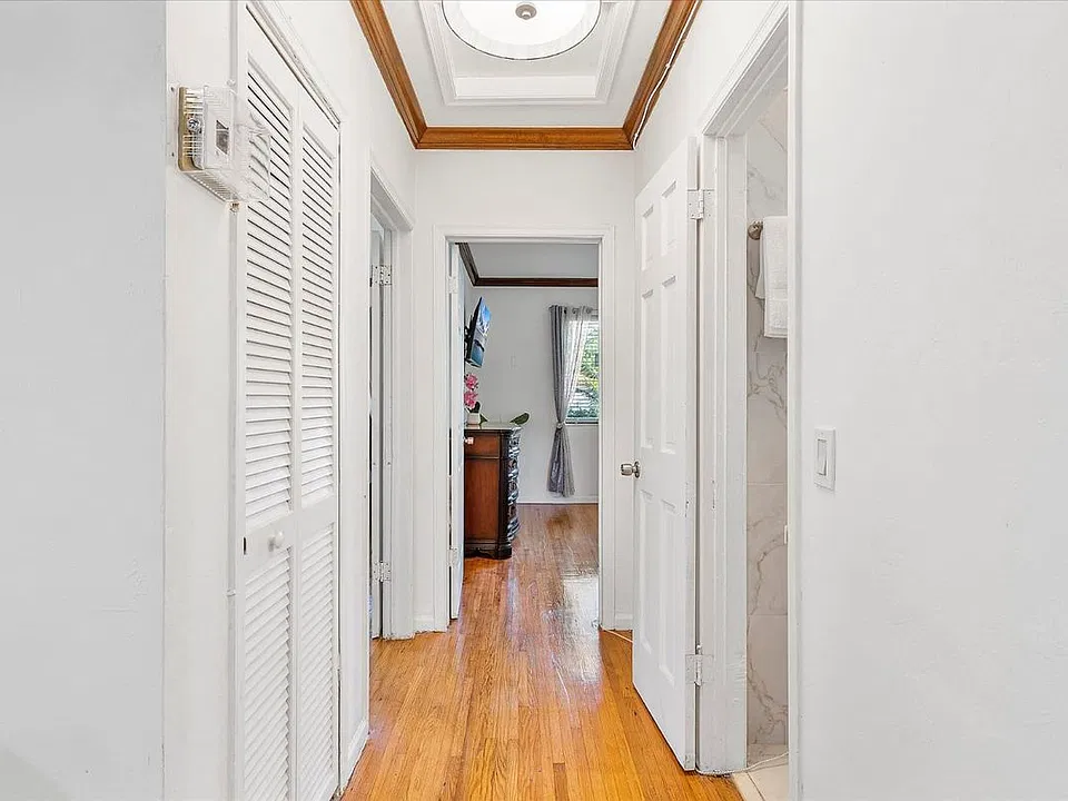 240 NE 152nd St