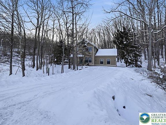 3rd image of 782 Lower Deer Valley Rd