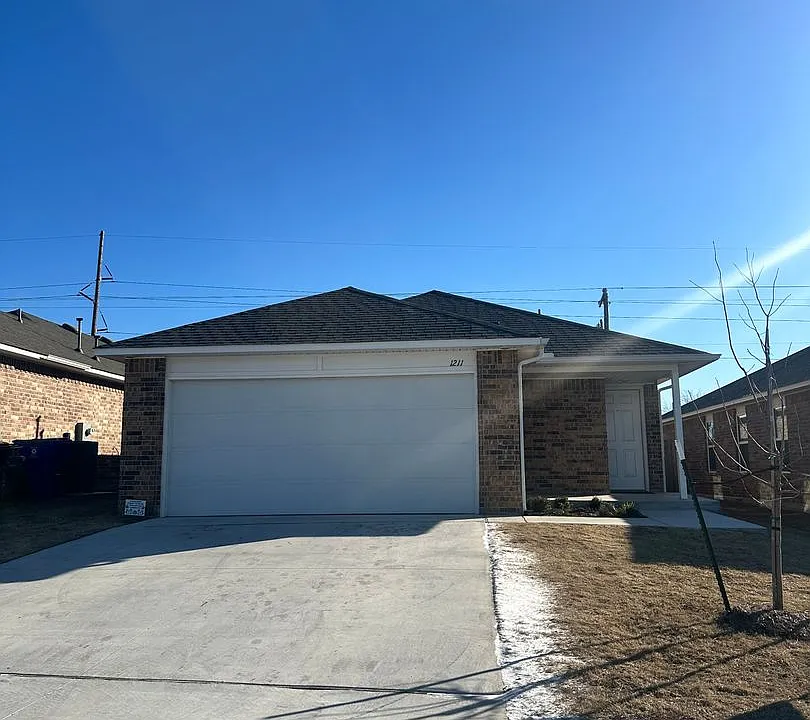 1211 Tortoise Wood Rd
