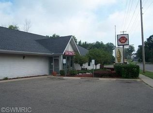 501 N Main St, Nashville, MI 49073