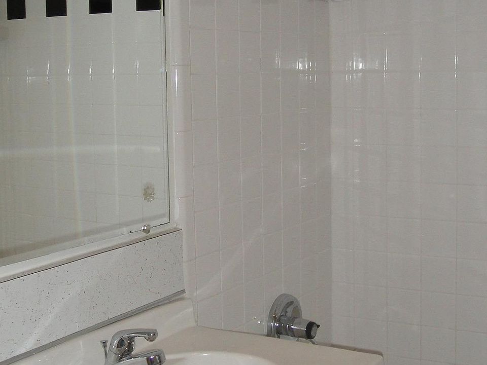 2nd image of 1294 Penniman Ave