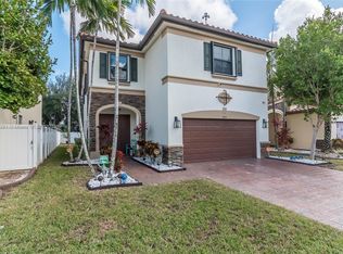 8879 W 33rd Ave, Hialeah, FL 33018
