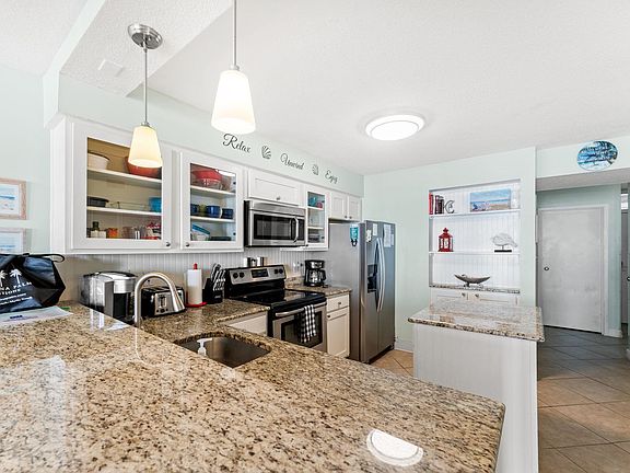 5th image of 4701 S Ocean Blvd. #3C