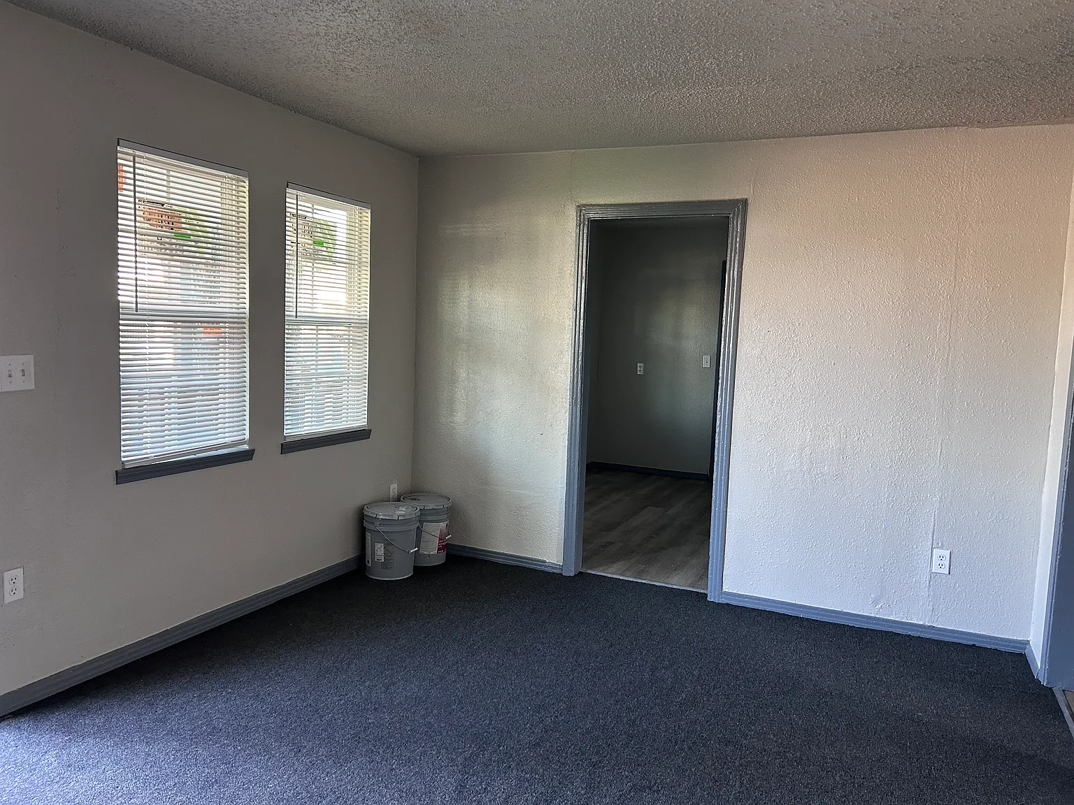 3201 S Meta Ave — Photo 3