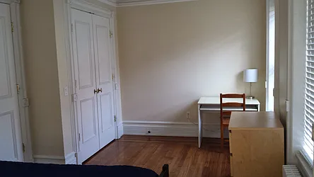 Rented by Lisa E. Christmas