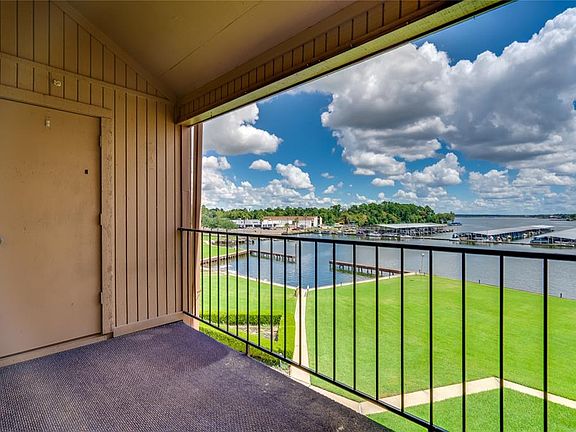 3rd image of 15575 Marina Dr Unit 332B