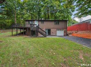 19 Smithfield Avenue, Meriden, CT 06451