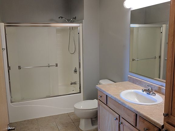 5th image of 516 Darby Dr Unit 312