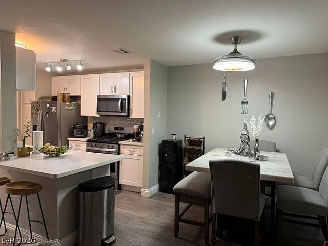2200 S Fort Apache Rd #2128