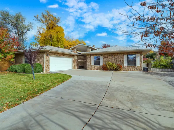 6932 Brandywine Loop NE, Albuquerque, NM 87111