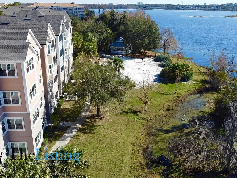 3428 Soho St #B6 — Photo 17