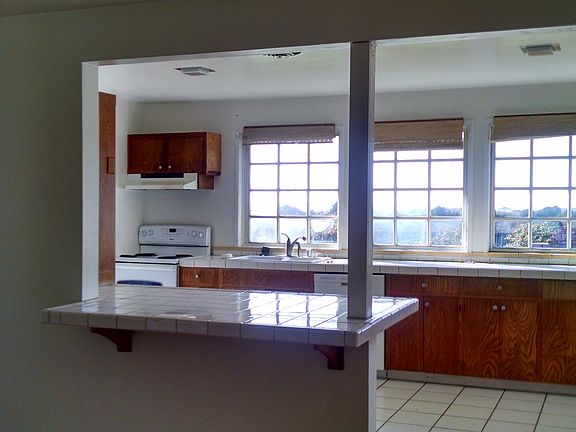 Kitchen Bar