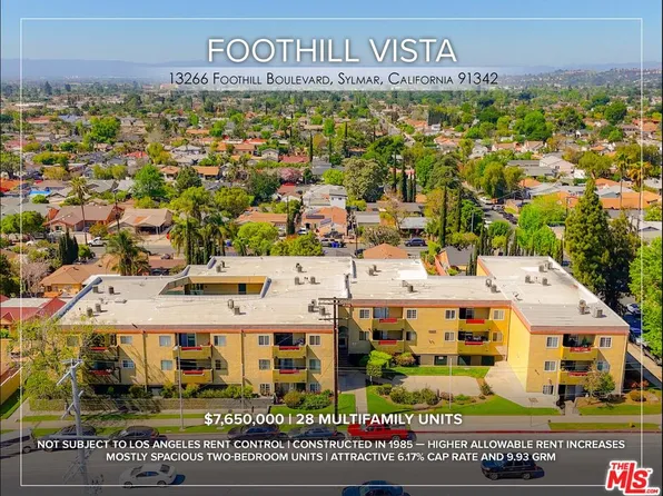 13266 Foothill Blvd, Sylmar, CA 91342