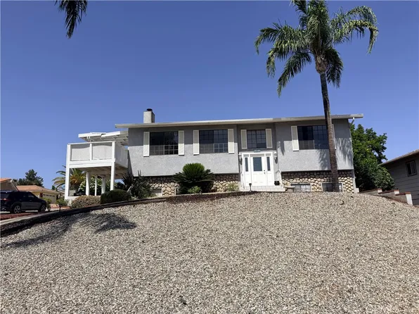 30745 Long Point Dr, Canyon Lake, CA 92587