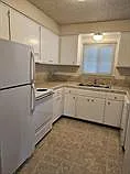 1464 Manzanita Ave #6 — Photo 2