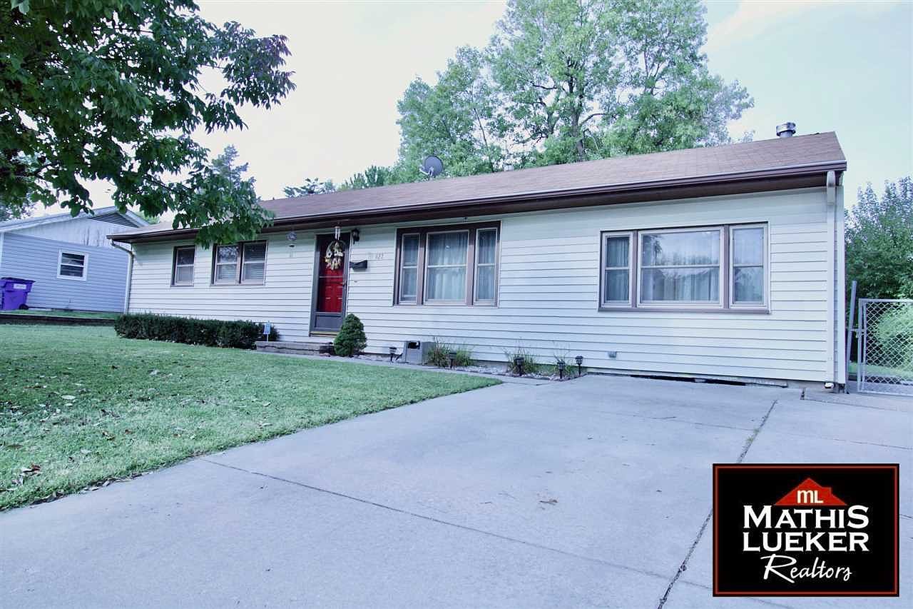 922 S Garfield St Junction City Ks 66441 Zillow