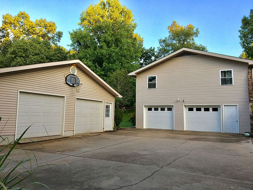 2 car garage & detached