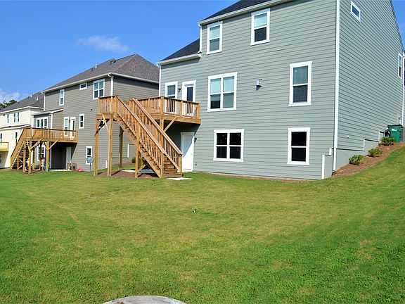Full walkout basement.