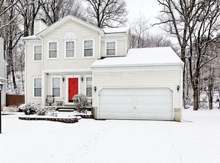 15 Wynantskill Way, Troy, NY 12180