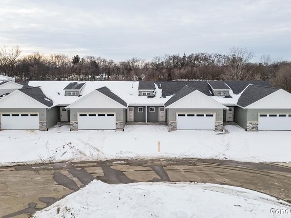 6625 Shoreside Ct SE, Grand Rapids, MI 49548