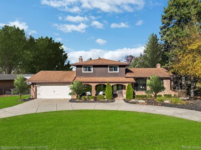 16507 Seventeen Mile Rd, Clinton Township, MI, 48038