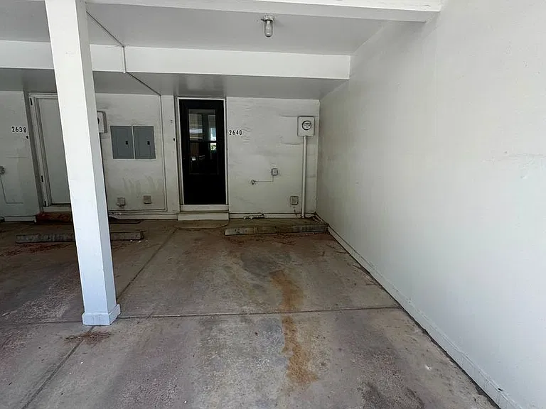 2640 Hearthwood Ln — Photo 12