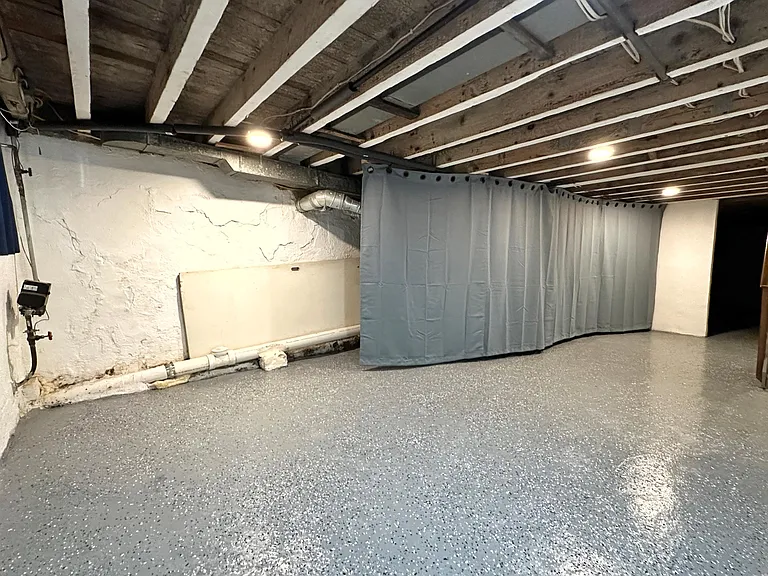 2509 S Rosewood St — Photo 23