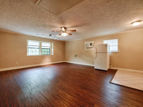 2714 Morenci St Unit 1, Pearland, TX 77584