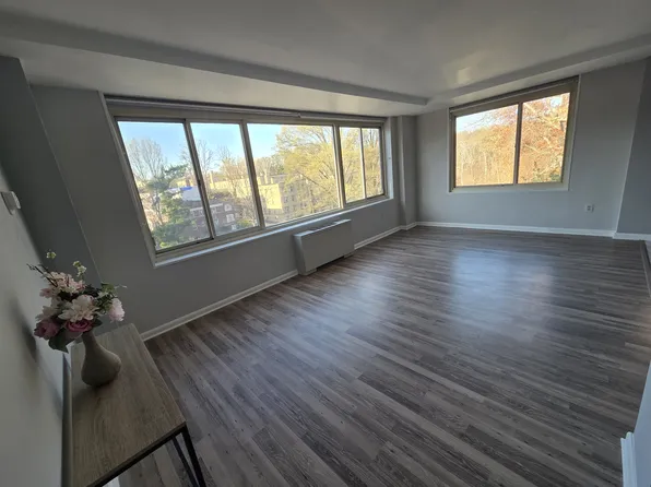 4000 Tunlaw Rd NW, Washington, DC