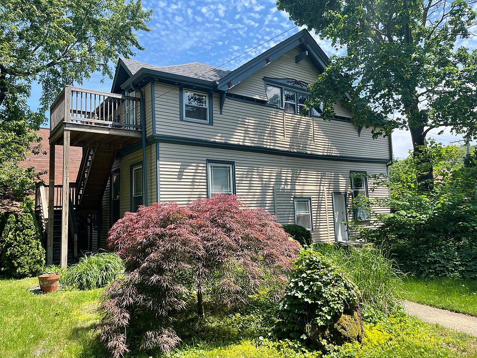 1st image of 4739 S Kimbark Ave