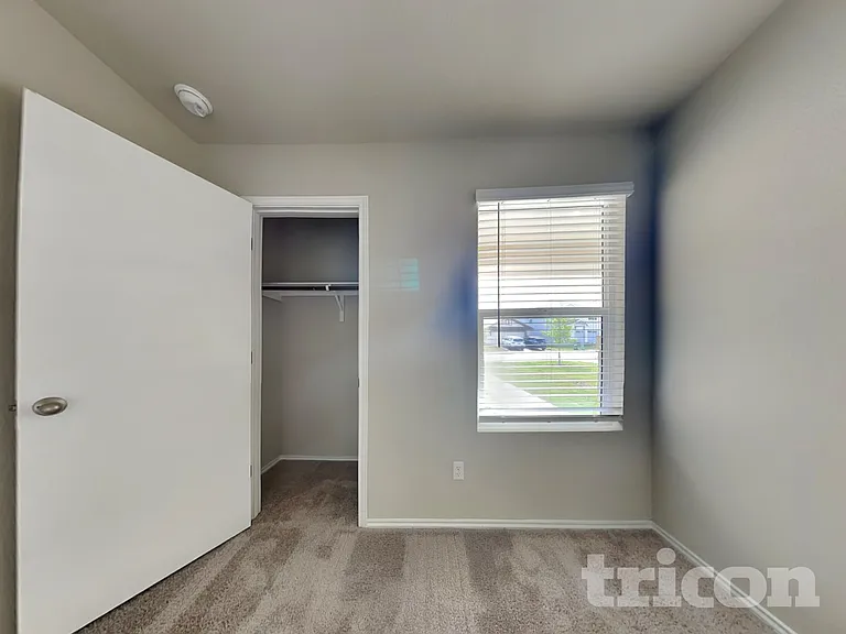 5208 Saddle Club Dr — Photo 10