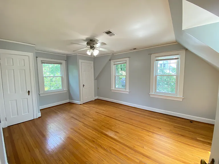 1012 New Hampshire Ave — Photo 7