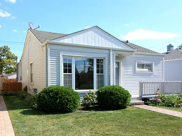 3223 Lincoln St, Franklin Park, IL 60131