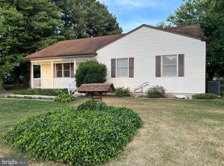 328 Bowers Beach Rd, Frederica, DE 19946