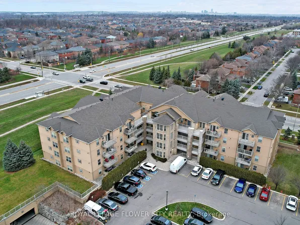1480 Bishops Gate #413, Oakville, ON L6M 4N4