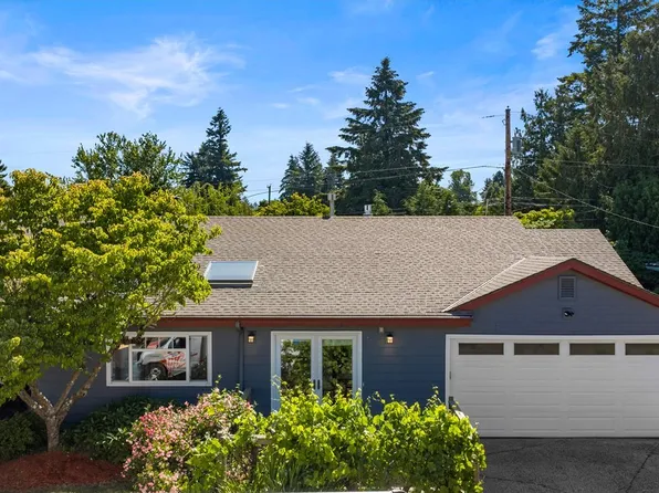 2030 SE 100th Ave, Portland, OR 97216