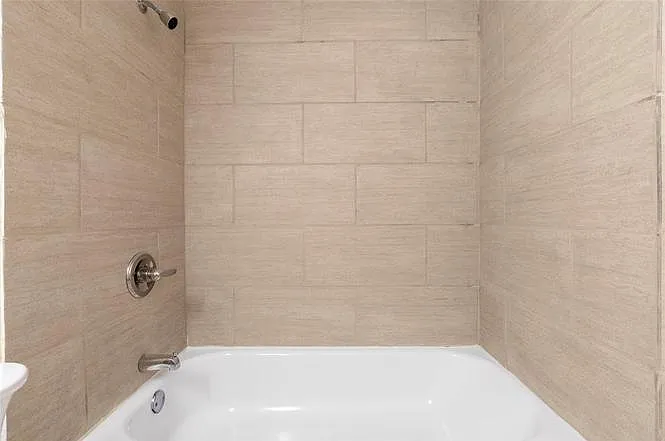 4001 Western Cir — Photo 10