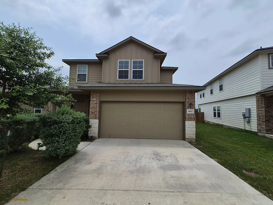 465 Middle Green Loop