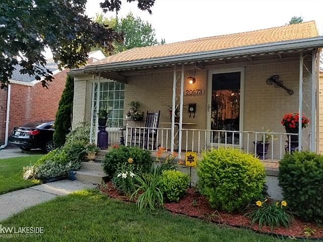 1st image of 20673 Beaufait St