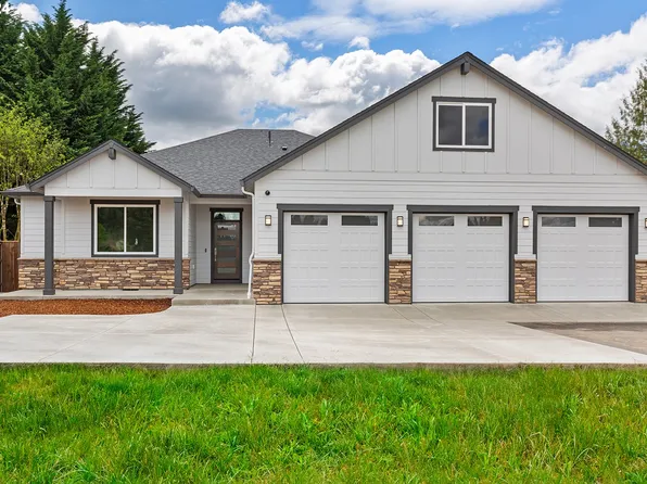 6513 NE 123rd St, Vancouver, WA 98686