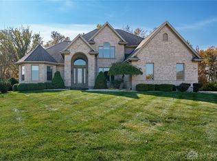 824 Oglethorpe Ct, Dayton, OH 45458