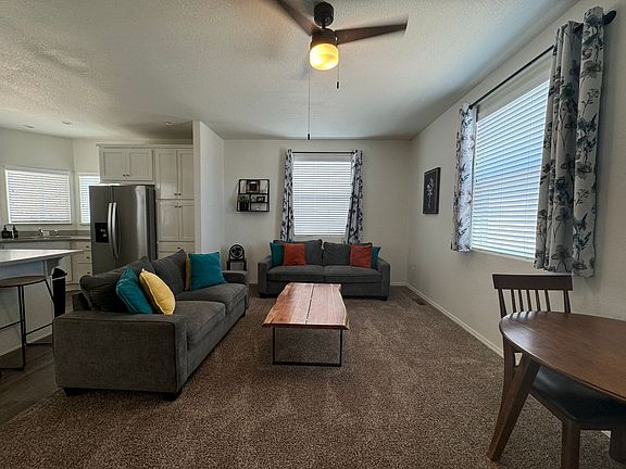 3rd image of 3079 Locust Blvd