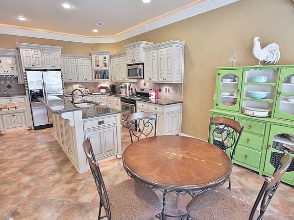 5th image of 3501 SW Cranbrook Ave