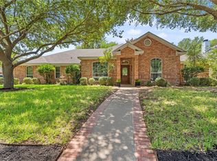 9408 Silverthorn Dr, Waco, TX 76708