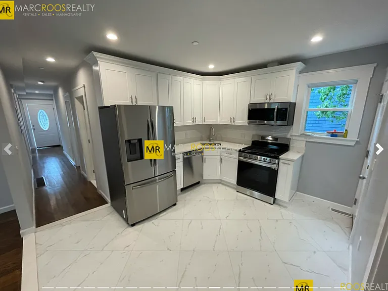 31-33 Raymond Ave #3 — Photo 8