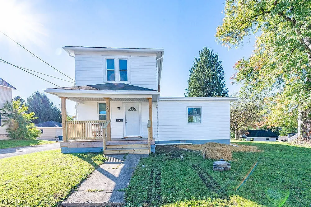 385 Park Ave photo 1