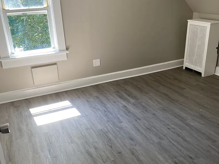 714-716 Prescott Pl — Photo 16