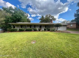 848 Black Oak Cir, Pearl, MS 39208