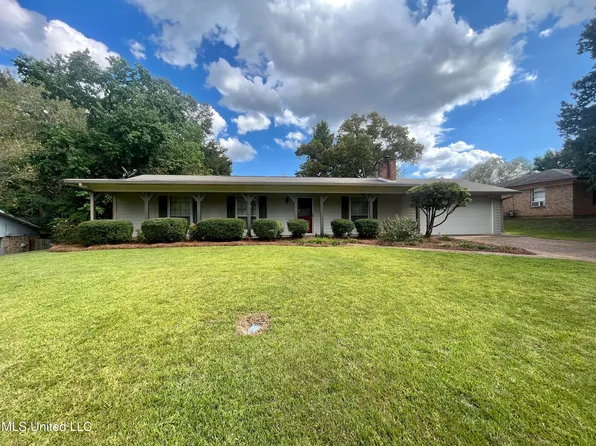 848 Black Oak Cir, Pearl, MS 39208